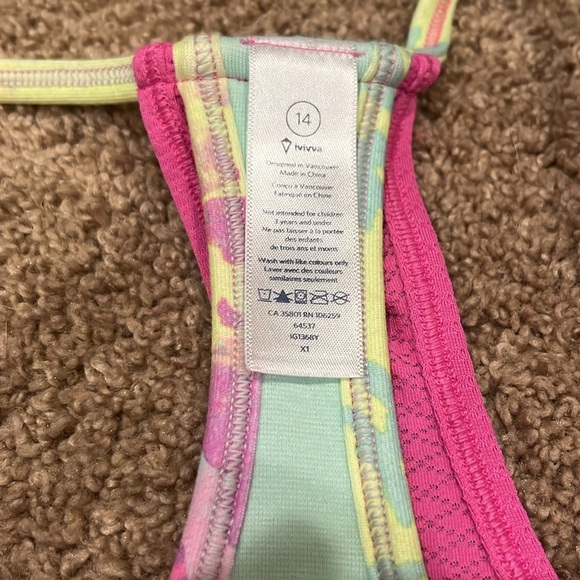 IVIVVA - Picture 2 of 3